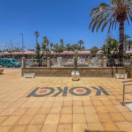 Koka Flat Playa Ingles-pool & Views *